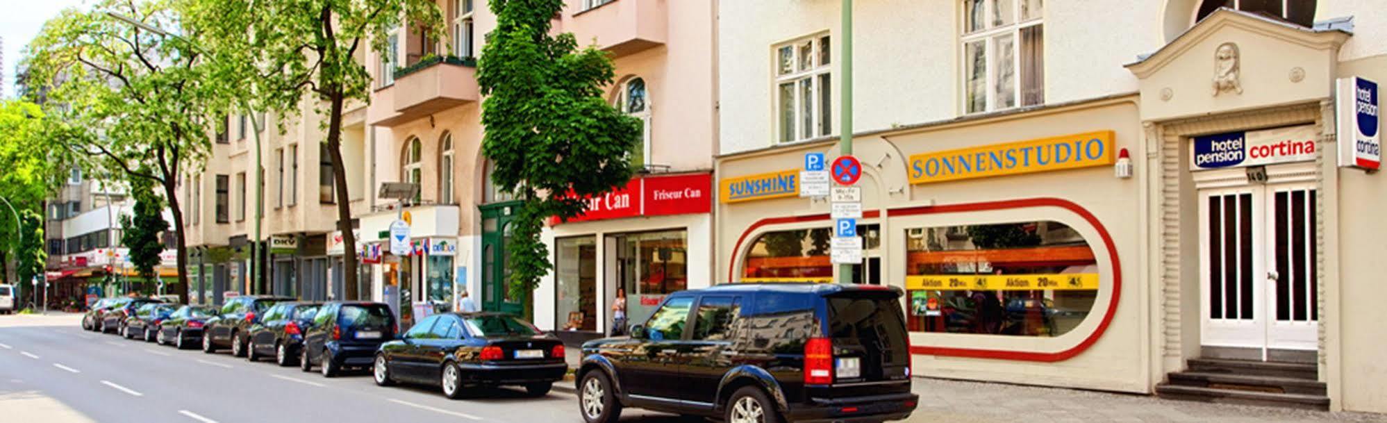 Hotel-Pension Cortina Берлин Экстерьер фото